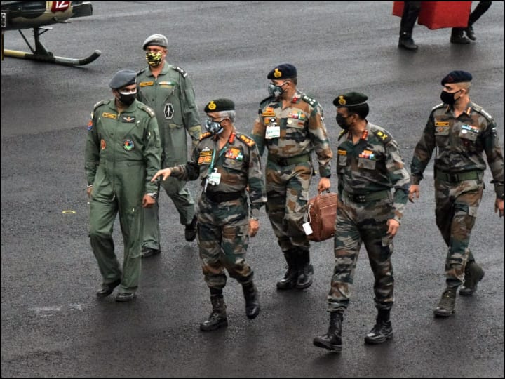 Army Chief MM Naravane Visiting jammu kashmir on 100 Days of Peace AGREEMENT ANN सेना प्रमुख जनरल नरवणे दो दिवसीय कश्मीर यात्रा पर, सुरक्षा स्थिति की करेंगे समीक्षा