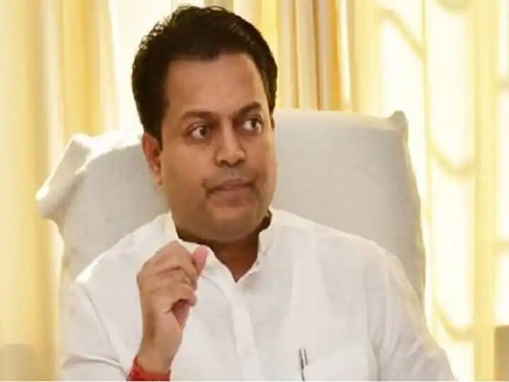 Medical exam 2021 Medical Education Minister Amit Deshmukh Canceling or taking them online is not conducive as per rules Medical exam 2021 | वैद्यकीय परीक्षा रद्द होणार नाही, विद्यार्थ्यांनी अभ्यासावर लक्ष केंद्रीत करावं : वैद्यकीय शिक्षणमंत्री अमित देशमुख