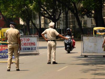 Chandigarh Weekend curfew: ਚੰਡੀਗੜ੍ਹ 'ਚ ਨਹੀਂ ਮਿਲੇਗੀ ਅਜੇ ਰਾਹਤ, ਇਸ ਹਫ਼ਤੇ ਵੀ ਵੀਕੈਂਡ ਕੋਰੋਨਾ ਕਰਫਿਊ ਲਾਗੂ Chandigarh Weekend curfew: ਚੰਡੀਗੜ੍ਹ 'ਚ ਨਹੀਂ ਮਿਲੇਗੀ ਅਜੇ ਰਾਹਤ, ਇਸ ਹਫ਼ਤੇ ਵੀ ਵੀਕੈਂਡ ਕੋਰੋਨਾ ਕਰਫਿਊ ਲਾਗੂ