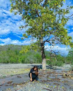 Neha Kakkar इन दिनों Uttarakhand में ले रही हैं छुट्टियों का मजा, पोस्ट शेयर कर कही ये बात