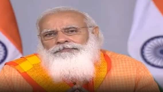 વારાણસીમાં ડોક્ટરો સાથે વાત કરતા ભાવુક થયા PM મોદી, કહ્યુ- આ વાયરસે ઘણા આપણા લોકોને છીનવ્યા છે