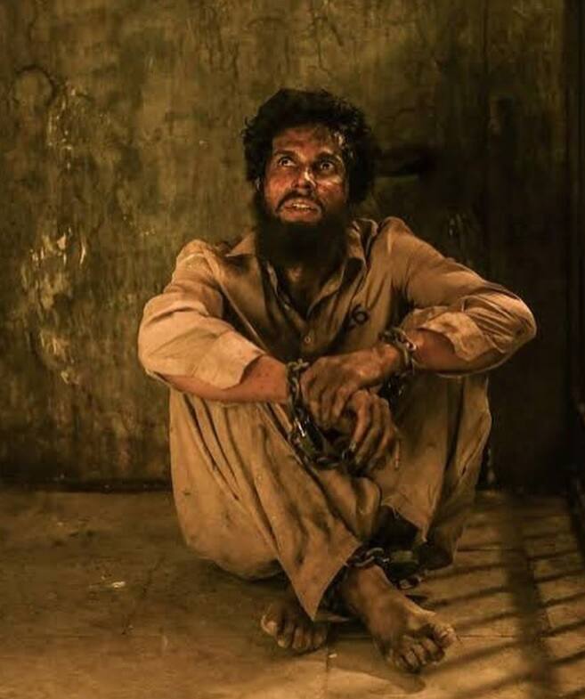 তুমি ছেড়ে গেলেও চা ছাড়তে পারব না। সরবজিৎ ছবির একটি দৃশ্য পোস্ট করে মজার ছলে চা-প্রীতির খোঁজ দিয়েছেন রণদীপ হুডা।