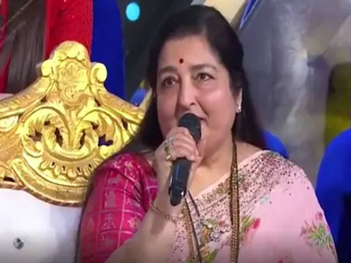 Tv Show Indian idol 12 Guest Anuradha Paudwal Interesting Story Of Ouch Word In Madhuri Dixit Song Dhak Dhak Anuradha Paudwal के इस आइडिया से हुआ था Madhuri Dixit का ‘धक-धक करने लगा’ गाना सुपरहिट