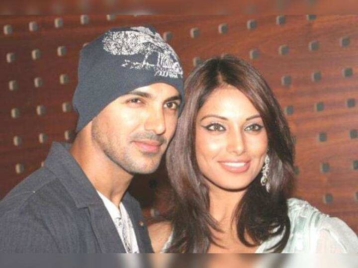 वहीं बिपाशा के आरोपों पर जॉन ने कहा था, मैं जानता हूं कि ब्रेकअप कई सारे इमोशंस को हवा दे देता है और इसके प्रति मेरी पूरी सहानुभूति है. मैं एक ऐसे परिवार से आता हूं जहां क्रेडिबिलिटी और ईमानदारी हमेशा सर्वोपरि रही है. धोखेबाजी और दगाबाजी मेरे डीएनए में नहीं है.