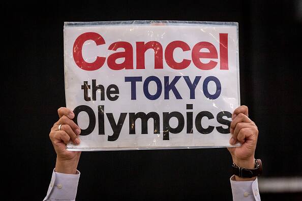 Petition To Cancel Tokyo Olympics 2020 Gets Close To 400,000 Signatures; Emergency Extends In Japan Petition To Cancel Tokyo Olympics 2020 Gets Close To 400,000 Signatures; Emergency Extends In Japan