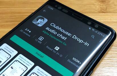 Clubhouse audio chat app available for Indian android users Clubhouse Android App | வாட்ஸ்ஆப்-க்கு அடுத்த சிக்கல் களமிறங்குகிறது கிளப் ஹவுஸ்!