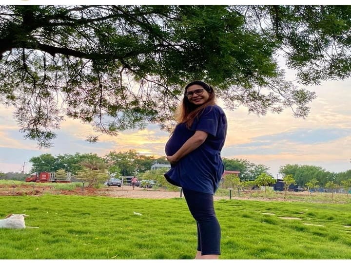 இயற்கையுடன் பிராச்சி - போட்டோஷூட் கர்டஸி : மஹத் !