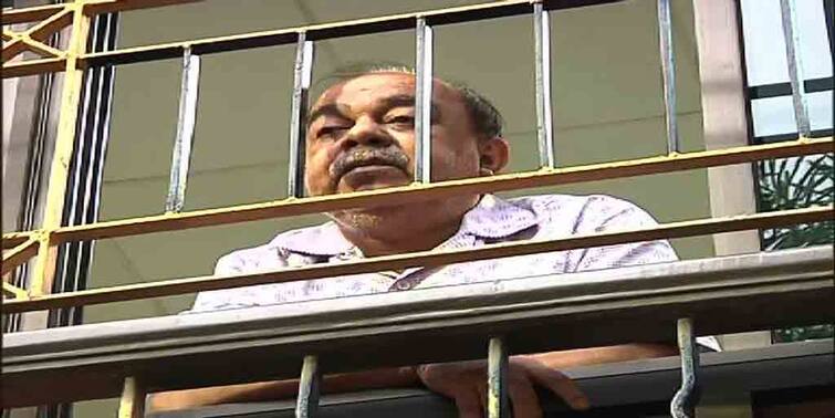 'I want to return home even after signing a risk bond' Sovon Chatterjee from SSKM: অন্যায়ভাবে রেখে দিয়েছে হাসপাতালে, বলছেন শোভন