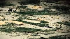 यूपी के इस जिले में गंगा किनारे लाशों का लगा अंबार, कोरोना काल का सबसे भयंकर मंजर