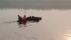 Mumbai: रेती बंदर खाड़ी में गिरी महिला को पुलिस ने बचाया