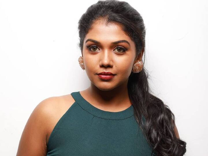 'கருத்தக்கண்ணி' ரித்விகாவின் அசத்தல் போட்டோ ஷூட்