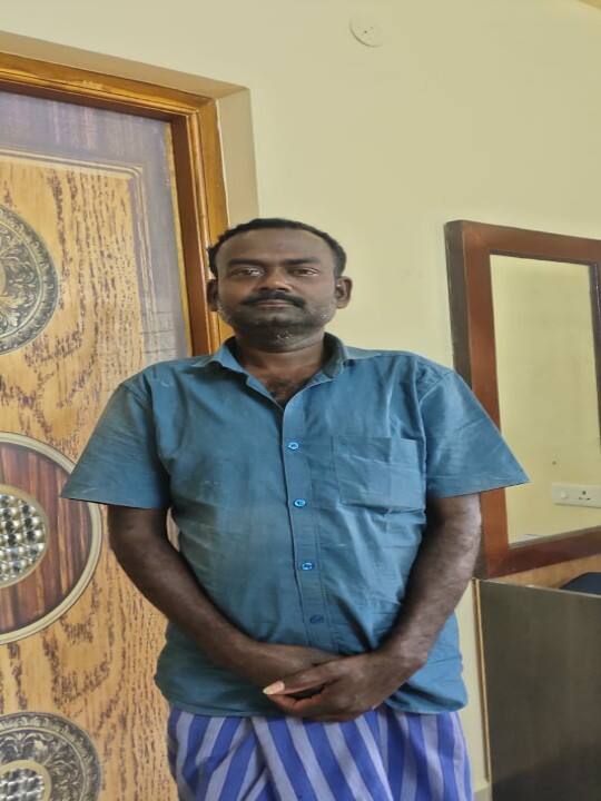 கைது செய்யப்பட்ட வீராசாமி