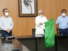 बिहारः अब 24 घंटे में मिलेगी RTPCR की रिपोर्ट, टेस्टिंग वैन को CM नीतीश कुमार ने किया रवाना   