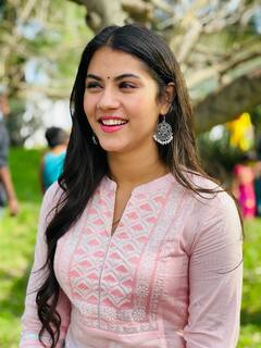 Rittika Sen Pics: অভিনয়ের জন্য স্কুল ছাড়তে বাধ্য ঋত্বিকা শিকার হয়েছিলেন অবসাদের!