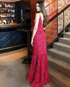 डिनर डेट से लेकर इवेंट्स तक Deepika Padukone ने रेड ड्रेस में ऐसे दिखाया जलवा