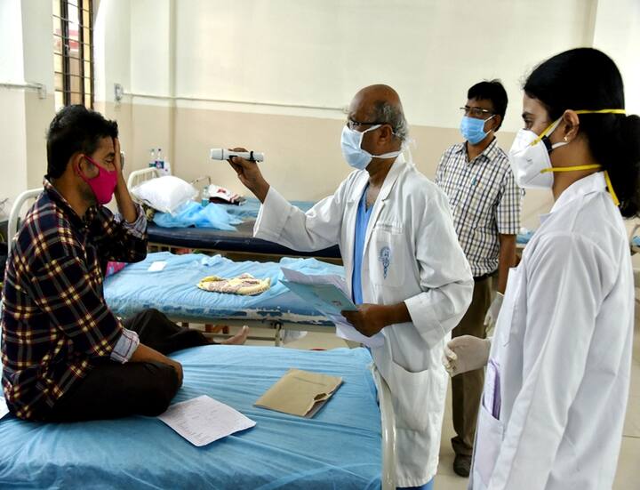 If not treated on time, the black fungus infection can turn fatal. The steroids given in serious cases of Covid infection can adversely affect the immunity. The medicines given can also escalate the blood sugar levels in both diabetics and non-diabetic Covid-19 patients. Hence, in the light of these new cases, people have been warned against indiscriminate use of steriods. (PTI Photo)