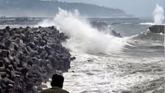 Cyclone Yaas: সোমবার থেকেই উপকূলবর্তী এলাকায় জারি হতে পারে রেড অ্যালার্ট