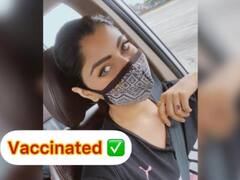 आकांक्षा पुरी ने गांव के स्कूल में लगवाई कोरोना वैक्सीन, बताया यादगार अनुभव