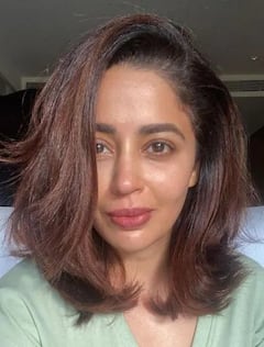 मराठमोळी अभिनेत्री नेहा पेंडसेने 'भाभी घर पर है' मालिका सोडल्याची सोशल मीडियावर चर्चा