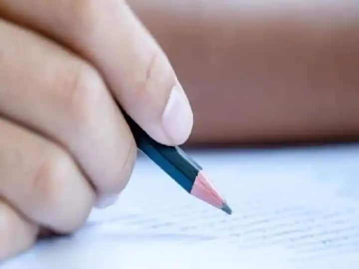 Goa board 10th class exams canceled, decision on class 12 in next two days गोवा बोर्डाच्या दहावीच्या परीक्षा रद्द, बारावीच्या परीक्षेसंदर्भात दोन दिवसांत निर्णय घेणार : मुख्यमंत्री प्रमोद सावंत