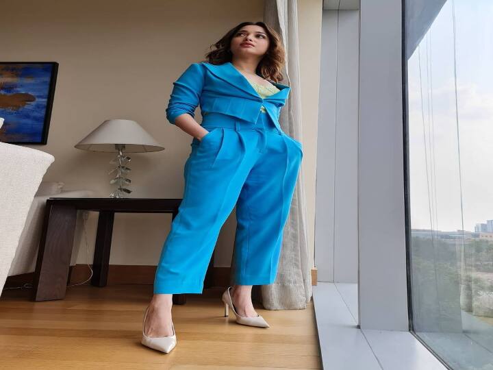 அவரது முதல் தமிழ் திரைப்படம் 2006 இல் வெளியான 'கேடி'. சில காரணங்களால் படம் சரியாக வெற்றி அடையவில்லை