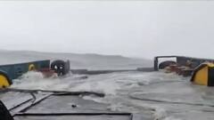 Horrifying visuals of Tauktae-hit tugboat | Master Stroke(24.05.2021)