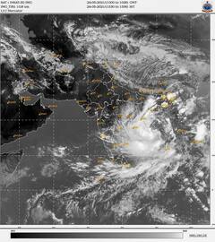 Cyclone Yaas Precautions: আমফানের থেকেও নাকি ভয়ঙ্কর! ঘূর্ণিঝড় ইয়াসের প্রেক্ষিতে মেনে চলুন এই সতর্কবার্তাগুলি
