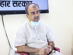 बिहारः ‘बदहाल’ स्वास्थ्य व्यवस्था पर मंगल पांडेय का जवाब- पहले हुआ रहता काम तो आज नहीं होती दिक्कत