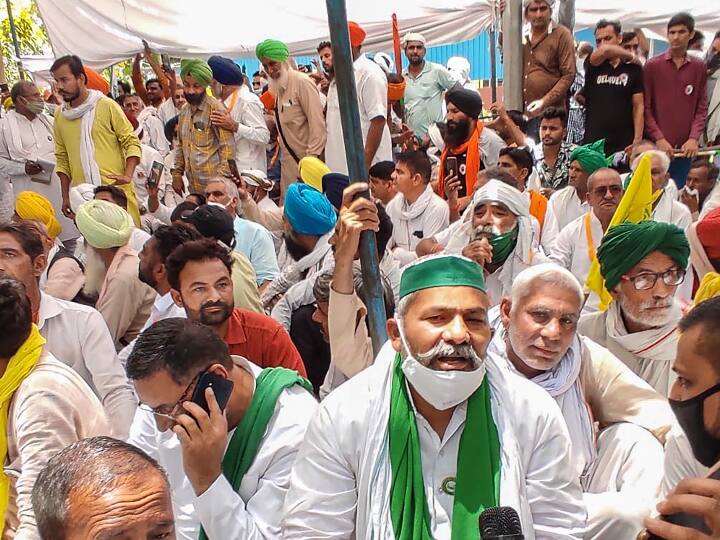 Farmers Protest in Hisar: Protest against the clash between Haryana Police and Farmers हरियाणा के हिसार में जुटे सैकड़ों किसान, राकेश टिकैत समेत कई नेता मौजूद