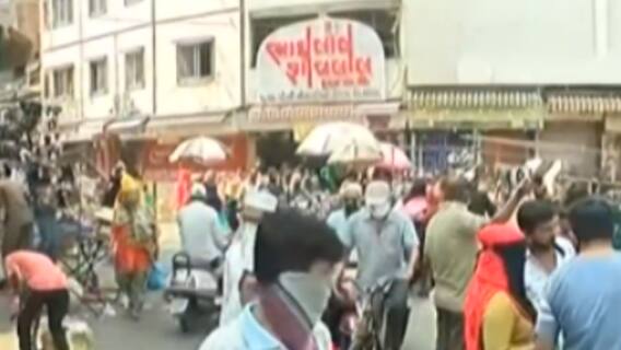 વડોદરાના મંગળ બજારમાં મોટી બેદ્રકારી આવી સામે