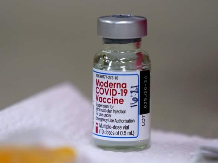 मॉडर्ना ने 12-17 साल के किशोर पर कोरोना वैक्सीन के आपात इस्तेमाल की अमेरिकी ड्रग रेगुलेटर से मांगी इजाजत
