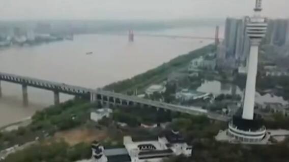 अमेरिकी अखबार का दावा, दुनिया में कोरोना फैलने से पहले Wuhan की लैब में बीमार पड़े थे कर्मचारी