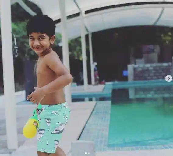 हैदराबाद येथील ज्युबली हिल्स येथे तो एका आलिशान घरात राहतो.