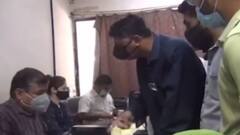 જામનગર મનપા વિપક્ષના નેતા અને અધિકારી વચ્ચે થઈ ઉગ્ર બોલાચાલી,જુઓ વીડિયો