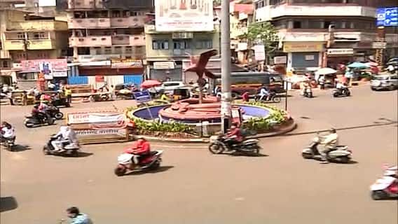 Nashik Unlock: 11दिवसांनंतर नाशिकमध्ये लॉकडाऊनचे नियम शिथील;नाशिककरांची बाजारपेठेत पुन्हा एकदा गर्दी