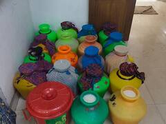 தடையில்லாமல் நடந்த சுண்டக்கஞ்சி விற்பனை : கையும் களவுமாகப் பிடிபட்ட அடையாறு இளைஞர்கள்..