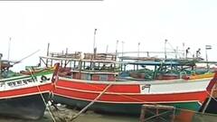 Yaas Cyclone Update: ঝড়ের ধাক্কা সামলাতে লোহার খুঁটিতে বাঁধা ট্রলার