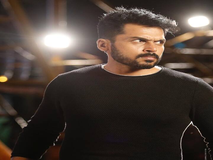 அவரது திரை வேலைகளுக்கு நடுவில் குறிப்பிடத்தக்க பல சமூக நல ஆர்வலராகவும், தேவைப்படுபவர்களுக்கு உதவுவதோடு, அவரது ரசிகர்களையும் அவ்வாறு செய்ய ஊக்குவித்தார்.