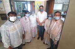 शरद पवार के पोते ने कोविड वार्ड में मरीजों संग किया डांस, विपक्ष ने उठाए सवाल