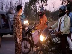 बिहार: लॉकडाउन-3 में बढ़ी सख्ती, सड़कों पर उतरे डीएम-एसपी, बेवजह घूमने वालों को दी चेतावनी