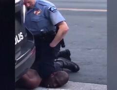 जॉर्ज फ्लॉयड की सालभर पहले जहां हुई थी मौत, मिनियापोलिस चौराहे पर सुनी गई गोलियों की आवाज