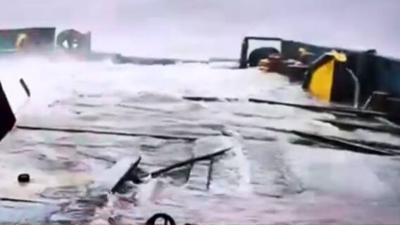 Barge P305 mishap could have been avoided? | Ghanti Bajao (25.05.2021)