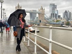 ஜகமே ஐஸ்வர்யா லெக்ஷ்மி