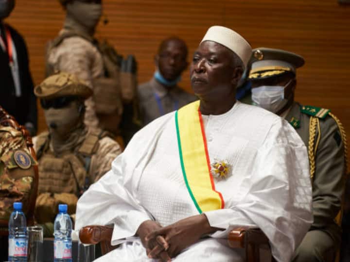 Mali military arrested Mali President Prime Minister and Defence Minister Mali Updates | அதிபர் மற்றும் பிரதமர் கைது; ராணுவ கட்டுபாட்டில் மாலி!