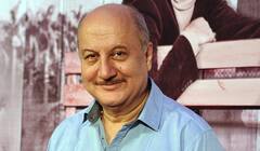 अनुपम खेर ने बॉलीवुड में पूरे किए 37 साल, भावुक होकर कही ये बात