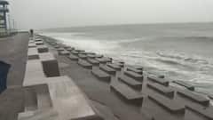 Cyclone Yaas Ground Report: Scary visuals of fierce Bay of Bengal will stun you