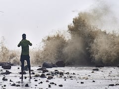 Yaas Landfall: শেষ হল ইয়াসের ল্যান্ডফলের প্রক্রিয়া