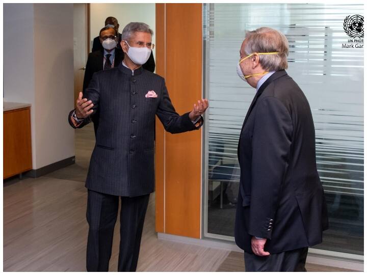External Affairs Minister S Jaishankar meets UN Secretary-General विदेश मंत्री एस जयशंकर ने संयुक्त राष्ट्र के महासचिव से की मुलाकात, कई मुद्दों पर हुई चर्चा