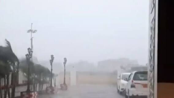 Cyclone 'Yaas' से ओडिशा और बंगाल में भारी नुकसान, 4 की मौत, फंसे हुए लोगों को किया गया Rescue | India Chahta Hai