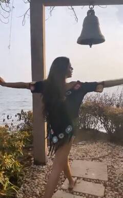 कैलेंडर गर्ल फेम Ruhi Singh की बोल्ड तस्वीरों ने मचाया सोशल मीडिया पर तहलका, तेजी से हो रही हैं वायरल